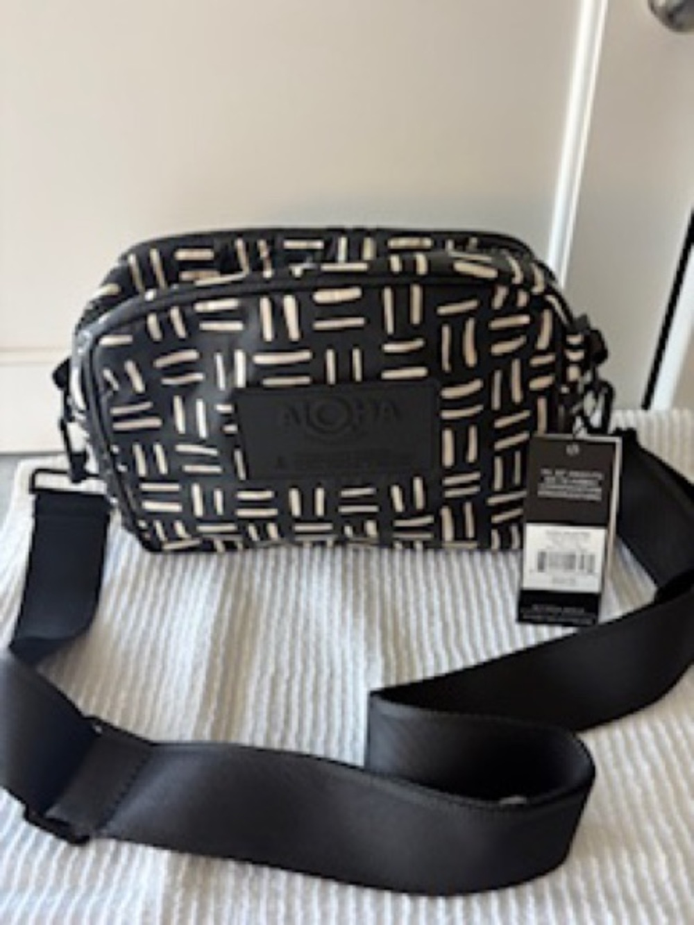 ALOHA Collection Le Tour Bag